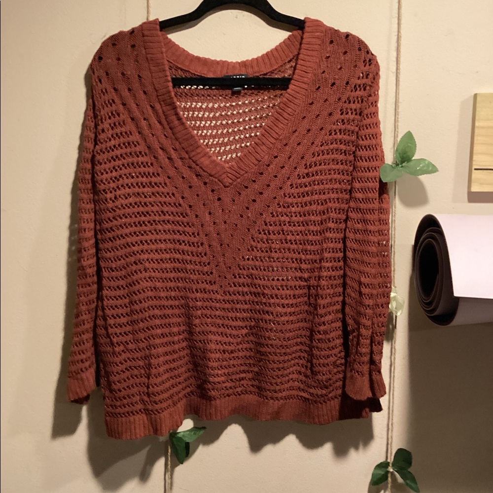 Knit sweater